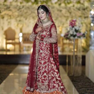 Lehengas لہنگے